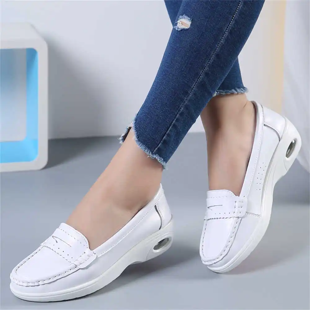 Thick Sole Slipon White Traine - Men'S Formal Wear Canada recensie en prijs